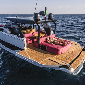 A46 Luxury Tender