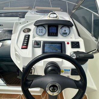 Cranchi E30